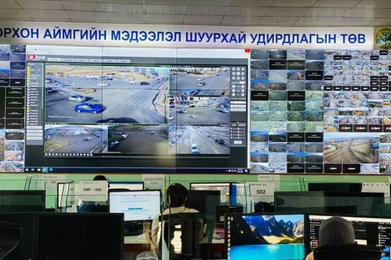 ЦГ: Гэрийн тусгаарлалтын дүрэм зөрчсөн 2 иргэнд хариуцлага ноогдуулж гар дээрээс архи худалдан борлуулсан 4 зөрчлийн таслан зогсоолоо