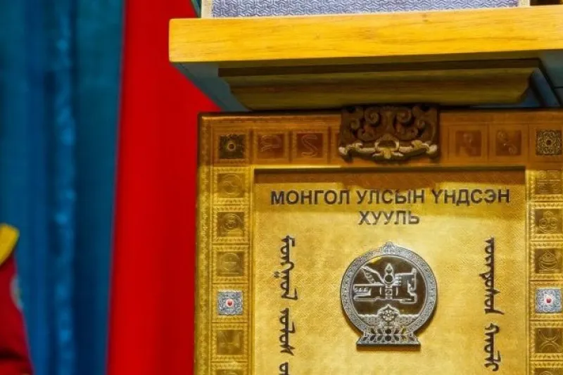 "1-р сарын 13" Ардчилсан Үндсэн хууль баталсны 29 жилийн ой тохиож байна