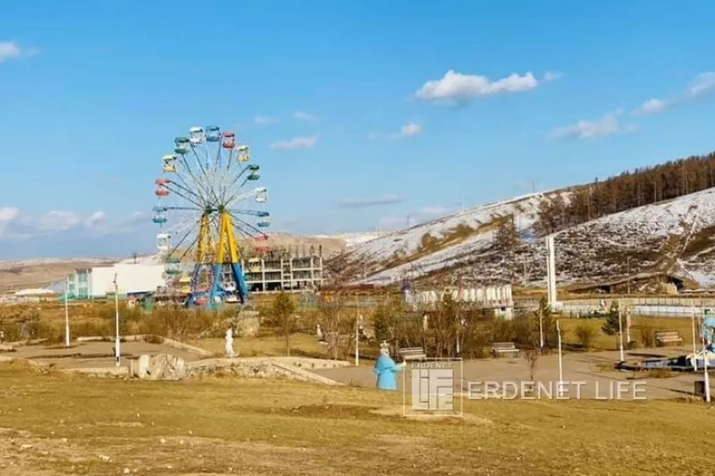 Сэдэв: Эрдэнэтчүүд хүүхдийн паркийн 3.2 га газраа "20" жилийн хугацаатай хувийн компанид эзэмшүүлчихсэн