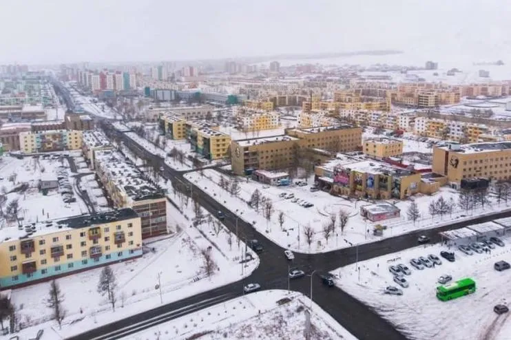 Анхааруулга: Энэ сарын 15-17-ны өдрүүдэд ихэнх нутгаар хүчтэй цасан болон шороон шуурга шуурна