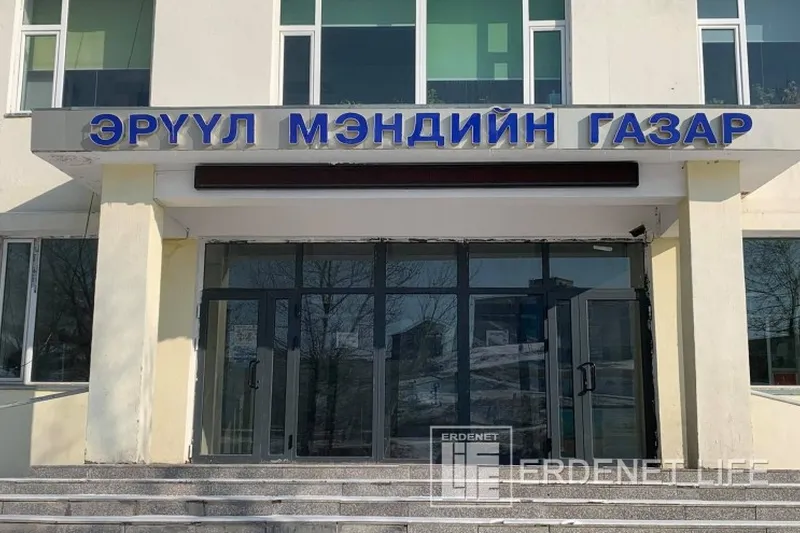 А.Баярхүү: Гэрийн тусгаарлалтанд байгаа иргэдийн ихэнх нь утсаа авахгүй, авсан иргэд нь хүний эрх ярьж бидэнд асар их чирэгдэл учруулж байна