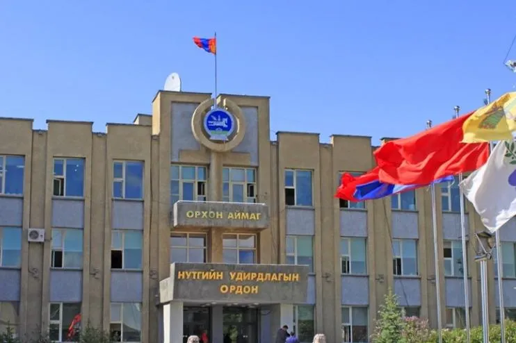 Орхон аймагт нэр дэвшин өрсөлдсөн 27 нэр дэвшигчдээс хамгийн бага саналыг “Зон олны нам” Б.Амарбаясгалан түүнд 114 хүн саналаа өгчээ.