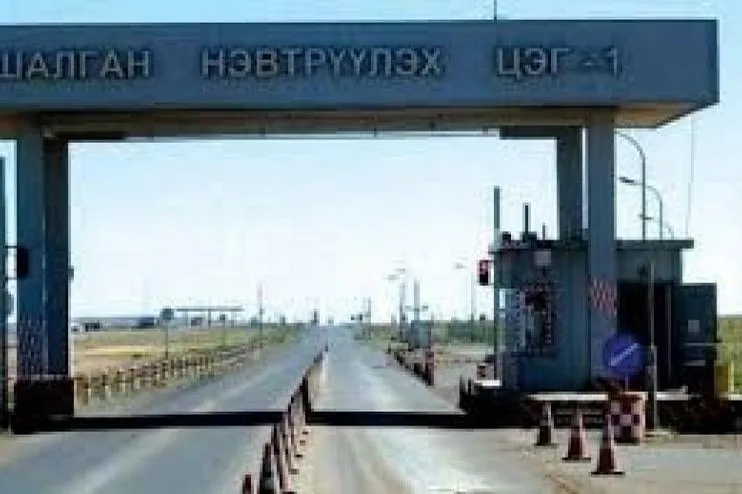 Засгийн газрын шийдвэр: БНХАУ ба Монгол Улс хоорондын нислэг болон төмөр замын зорчигч тээвэр бүрэн зогсоно