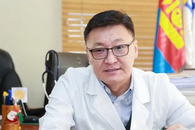“Коронавирусээс илүүтэй уушигны хатгалгаагаар хүмүүс өвчилж нас баралт өндөр байна