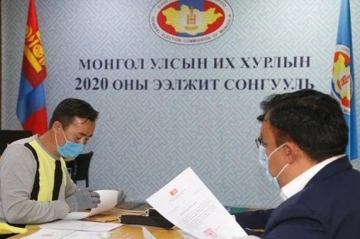 Сонгуулийн ерөнхий хороонд 8 нам ,1 эвсэл сонгуульд оролцох хүсэлтээ өгчээ
