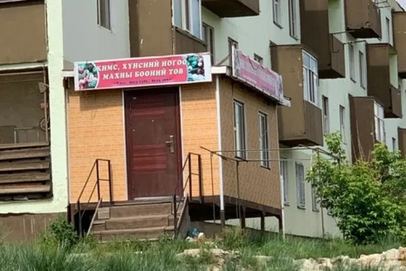 Орхон аймаг: Зөвшөөрөлгүй баригдсан 56 өргөтгөлийг албадан буулгана