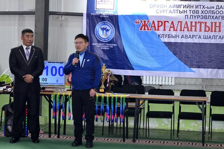 Жаргалантын хүүхдүүд-2019” таеквондогын клубын аварга шалгаруулах тэмцээнд 3 аймгийн 100 орчим тамирчид өрсөлдлөө